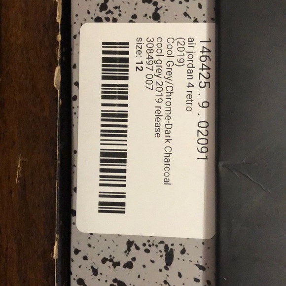 Air Jordan Retro 4’s PERFECT CONDITION! - Picture 8 of 8